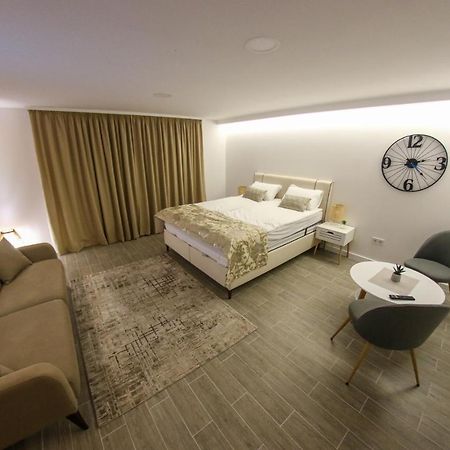 Apartman Like SJJ Esterno foto