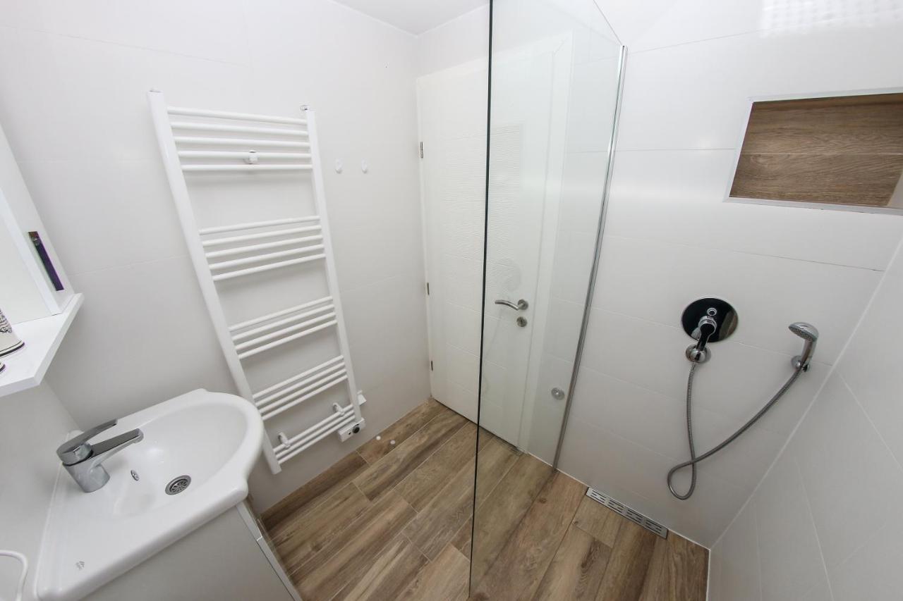 Apartman Like SJJ Esterno foto